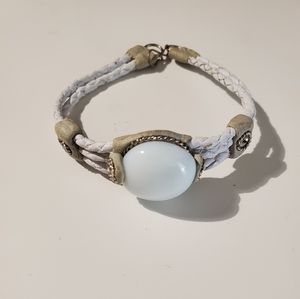 ❤️⚪⚪New stylish bracelet 🤍🤍